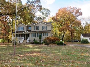 84 Victory Rd, Howell, NJ 07731
