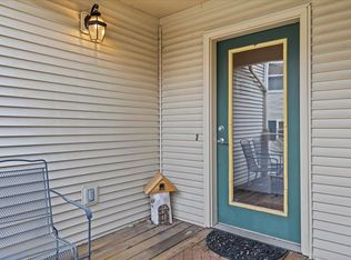 93 Juniper Dr, South Burlington, VT 05403