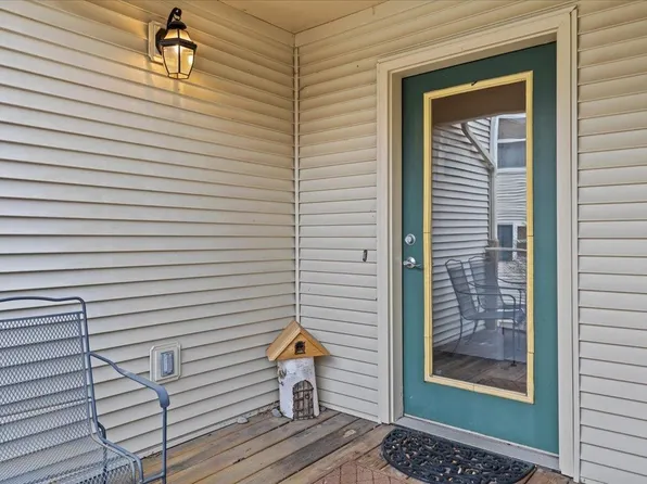 93 Juniper Drive, South Burlington, VT 05403