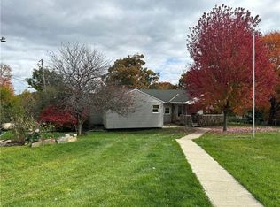 440 Bubb Ln, Ellwood City, PA 16117