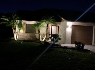 (Undisclosed Address), Sarasota, FL 34232
