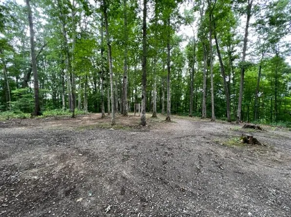 213 Fanny Cook Rd, Wilder, TN 38589