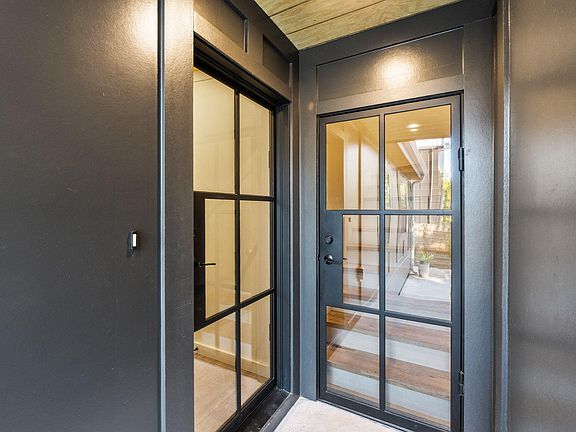 5th image of 168 Long Leaf Cir