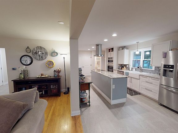 5th image of 4498 E Janet Dr