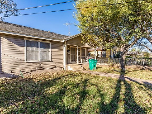2nd image of 608 La Clede St #6081/2