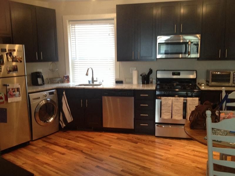 1st image of 2234 W Wilson Ave #3