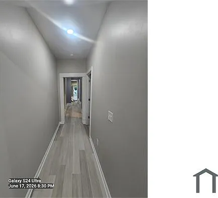 2 bed, 1100 sqft, $1,100 — Photo 4