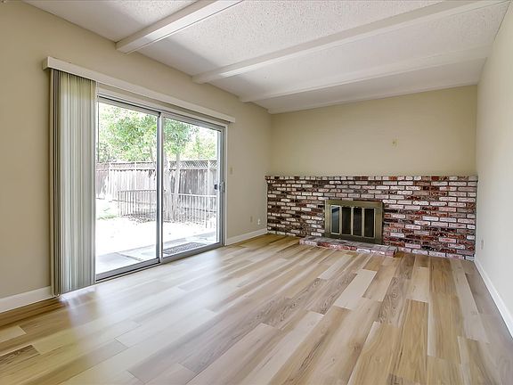 3rd image of 6231 Hokett Way