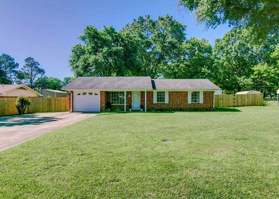 1st image of 212 Starlite Dr