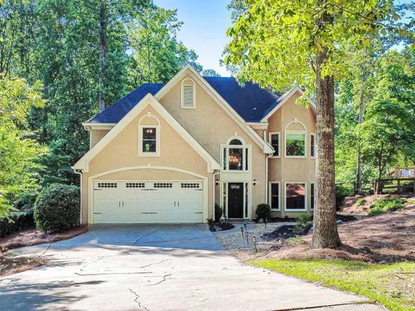 3056 Eagle Watch Dr, Woodstock, GA 30189