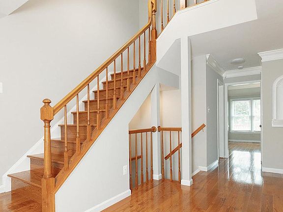 4th image of 5244 Stoney Branch Ct