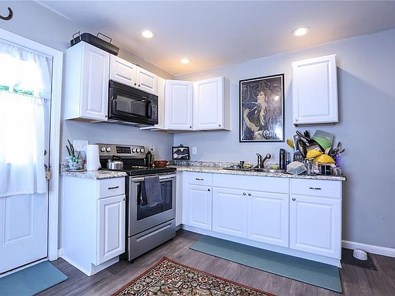 2nd image of 102 State St #104