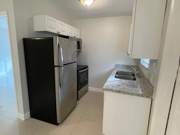 1531 NE 117th St, Miami, FL