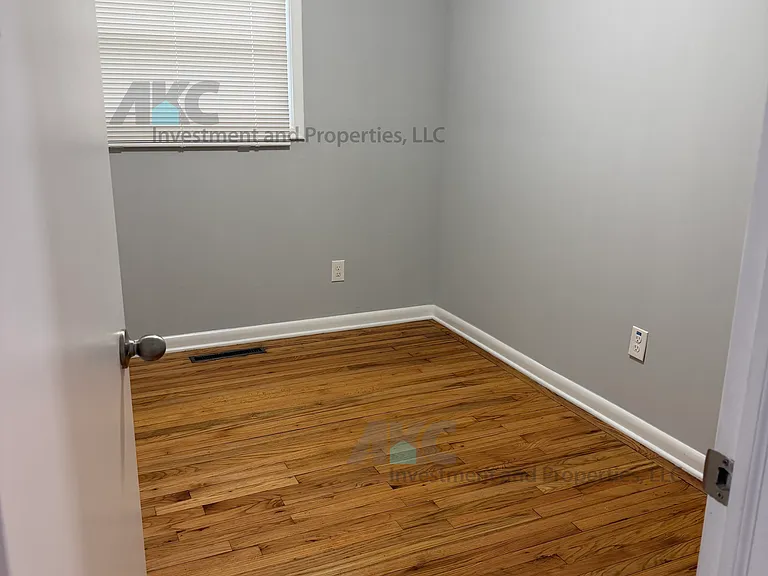 315 Kansas Ave — Photo 7