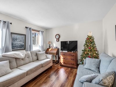 160 Hillside Rd APT 5, Westfield, MA, 01085