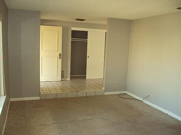 5th image of 1226 Nadene Dr