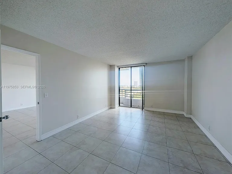 3300 NE 191st St #1208 — Photo 12
