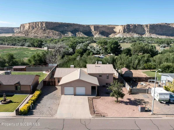 2409 Camino Rio, Farmington, NM 87401