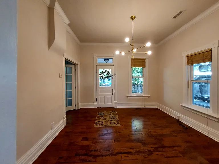 377 E Coatsville Ave — Photo 6