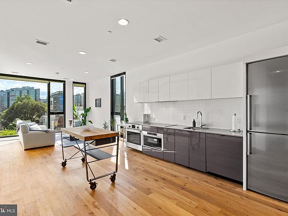 2nd image of 57 N St NW #521