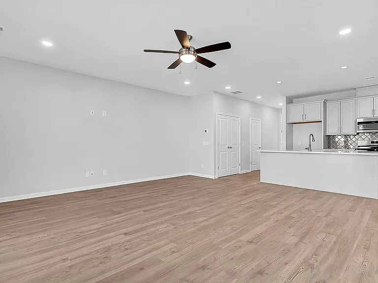 482 Green Fern Dr — Photo 14