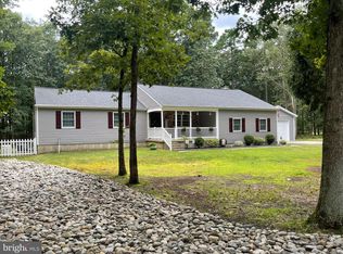 33 Red Oak Dr, Tabernacle, NJ 08088