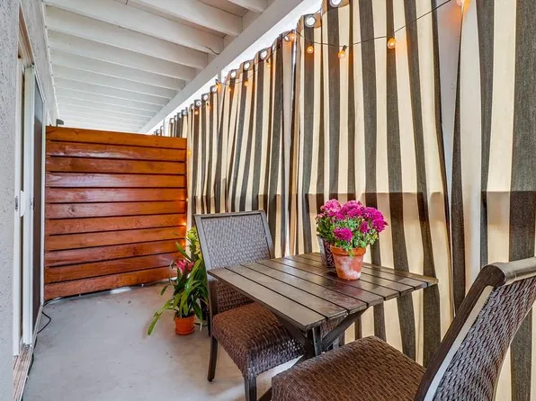 1055 Loring St, San Diego, CA 92109