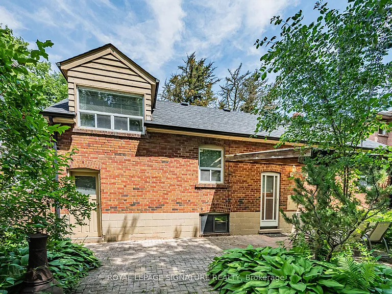 59 Parkview Hill Cres — Photo 36