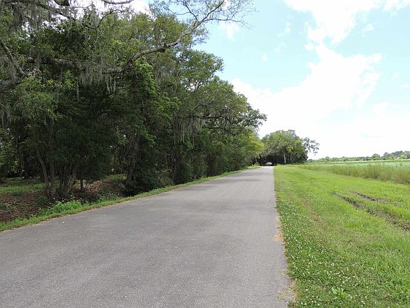 3rd image of 5195 Kelly Rd