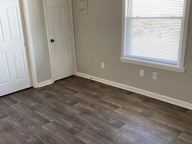 94 Cedarcrest Dr — Photo 15