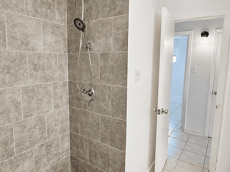 7818 Oak Knoll Ln #A — Photo 13
