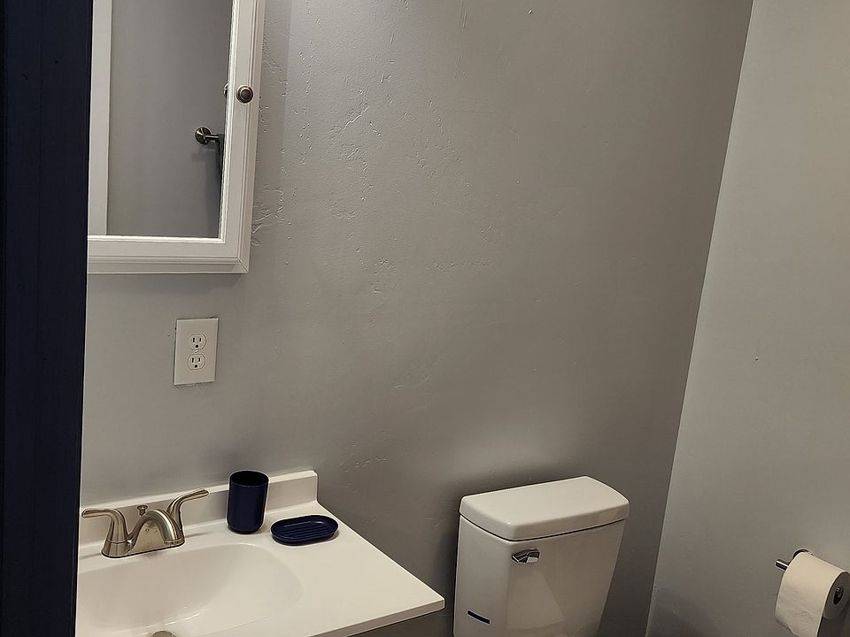 Restroom n shower