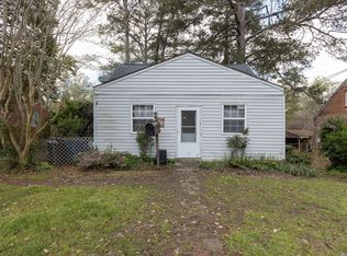 1203 Brookside Dr, Raleigh, NC 27604