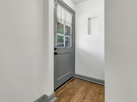 4th image of 6857 Roberts Ave