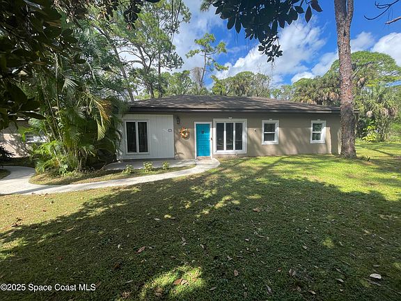 2nd image of 6910 Sheridan Rd