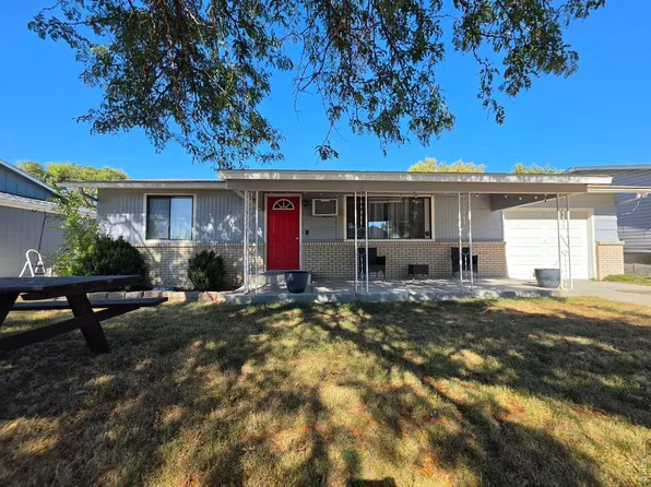 833 Meng Dr, Fort Morgan, CO 80701