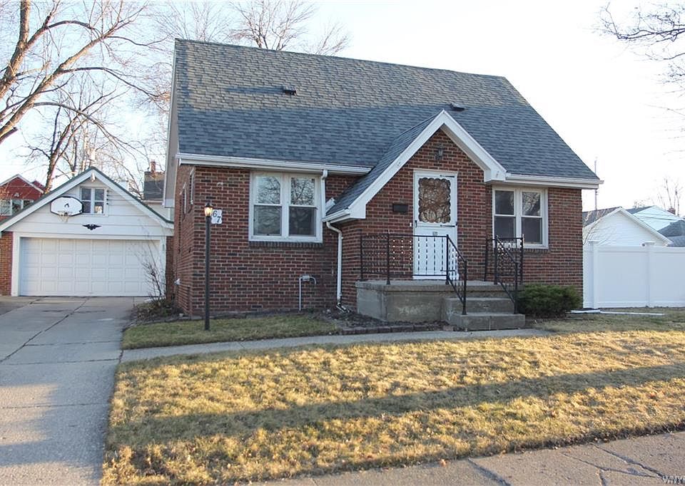 67 Cleveland Dr Buffalo NY 14223 Zillow