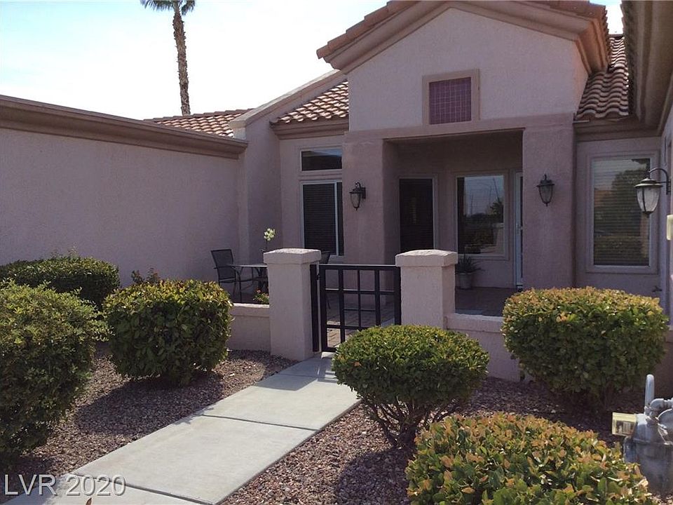 1st image of 10153 Hunter Springs Dr