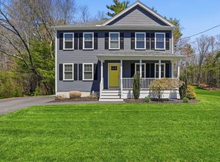 114 Run Brook Cir, Taunton, MA 02780