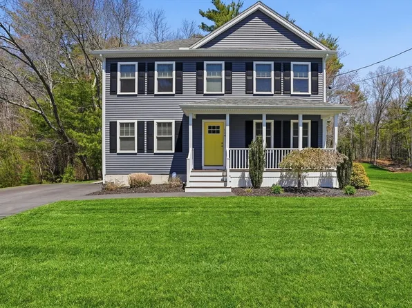 114 Run Brook Cir, Taunton, MA 02780
