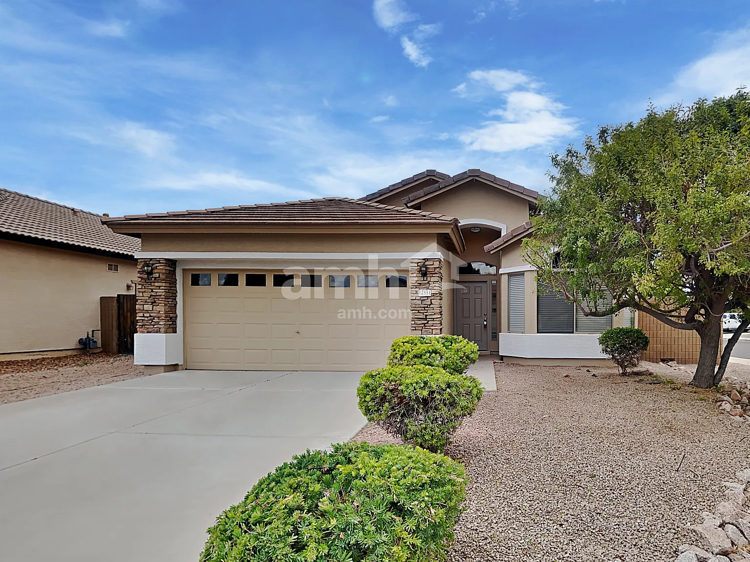 4 bed, 2.0 bath, 1540 sqft, $2,025 — Photo 1