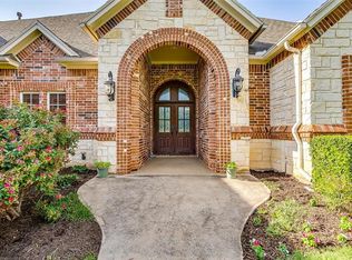 1120 Glaze Ln, Kennedale, TX 76060