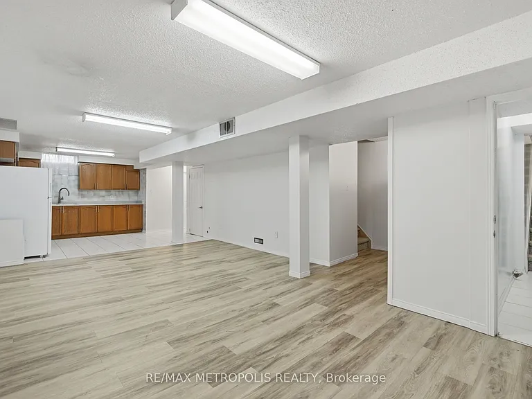 584 Strouds Ln #BASEMENT — Photo 7