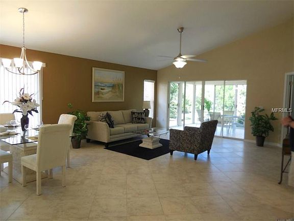 2nd image of 798 Harrington Lake Dr N #91