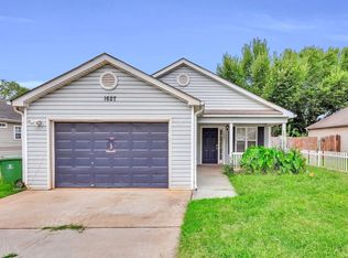 1627 Hallmark Hills Dr, Griffin, GA 30223