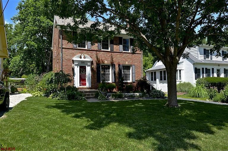 1st image of 305 Tiffin Ave