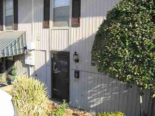 1st image of 100 Discovery Bay Ln