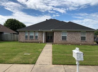 209 E Colorado Ave, Springdale, AR 72764