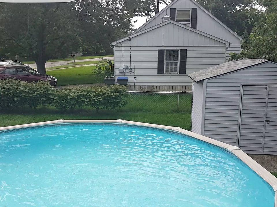 Pool 1