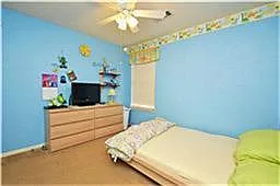 21506 Misty Isle Ct — Photo 17